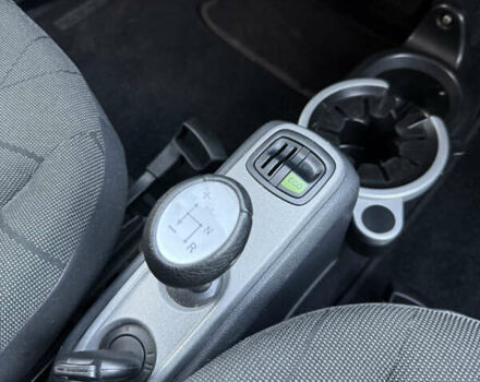 Білий Смарт Fortwo, об'ємом двигуна 1 л та пробігом 168 тис. км за 5100 $, фото 10 на Automoto.ua