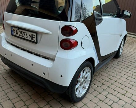 Білий Смарт Fortwo, об'ємом двигуна 1 л та пробігом 168 тис. км за 5100 $, фото 4 на Automoto.ua