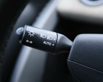 Білий Смарт Fortwo, об'ємом двигуна 0 л та пробігом 64 тис. км за 5300 $, фото 18 на Automoto.ua