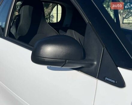 Белый Смарт Форту, объемом двигателя 0 л и пробегом 42 тыс. км за 7499 $, фото 9 на Automoto.ua