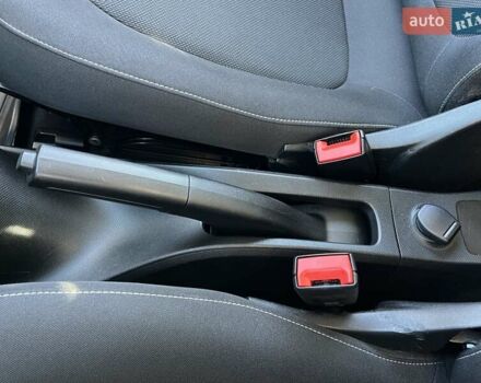 Белый Смарт Форту, объемом двигателя 0 л и пробегом 42 тыс. км за 7499 $, фото 38 на Automoto.ua