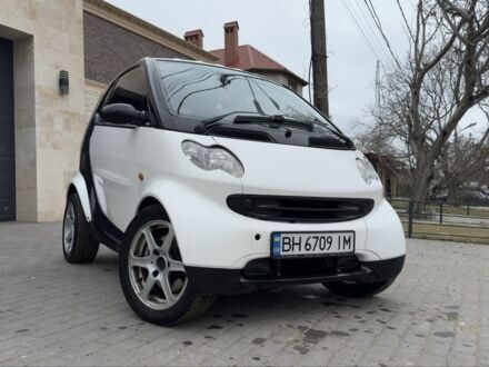 Білий Смарт Fortwo, об'ємом двигуна 0.6 л та пробігом 166 тис. км за 3250 $, фото 1 на Automoto.ua