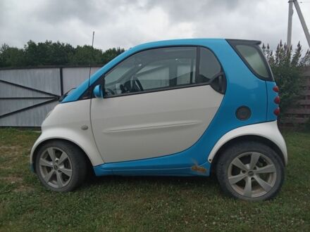 Белый Смарт Форту, объемом двигателя 7 л и пробегом 95 тыс. км за 2400 $, фото 1 на Automoto.ua