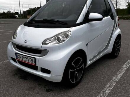 Білий Смарт Fortwo, об'ємом двигуна 1 л та пробігом 159 тис. км за 4500 $, фото 1 на Automoto.ua