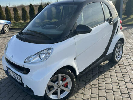 Білий Смарт Fortwo, об'ємом двигуна 1 л та пробігом 185 тис. км за 5900 $, фото 1 на Automoto.ua