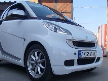 Смарт Форту 2009 в Кременчуге на Automoto.ua Белый Смарт Форту, объемом двигателя 1 л и пробегом 160 тыс. км за 5000 $, фото 1 на Automoto.ua