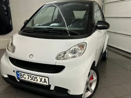 Белый Смарт Форту, объемом двигателя 1 л и пробегом 185 тыс. км за 5500 $, фото 1 на Automoto.ua