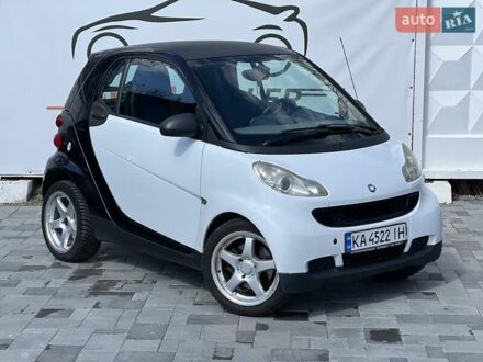 Смарт Fortwo 2010 у Києві на Automoto.ua Білий Смарт Fortwo, об'ємом двигуна 1 л та пробігом 154 тис. км за 6250 $, фото 1 на Automoto.ua
