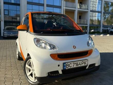 Смарт Форту 2010 в Львове на Automoto.ua Белый Смарт Форту, объемом двигателя 1 л и пробегом 179 тыс. км за 5200 $, фото 1 на Automoto.ua