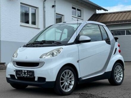 Білий Смарт Fortwo, об'ємом двигуна 1 л та пробігом 117 тис. км за 2000 $, фото 1 на Automoto.ua