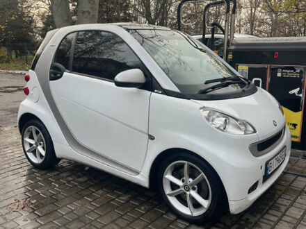 Білий Смарт Fortwo, об'ємом двигуна 1 л та пробігом 153 тис. км за 7000 $, фото 1 на Automoto.ua