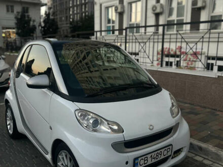 Смарт Форту 2011 в Киеве на Automoto.ua Белый Смарт Форту, объемом двигателя 1 л и пробегом 138 тыс. км за 8000 $, фото 1 на Automoto.ua