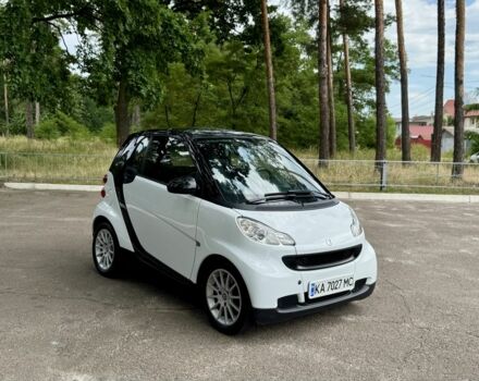 Білий Смарт Fortwo, об'ємом двигуна 1 л та пробігом 134 тис. км за 5350 $, фото 1 на Automoto.ua