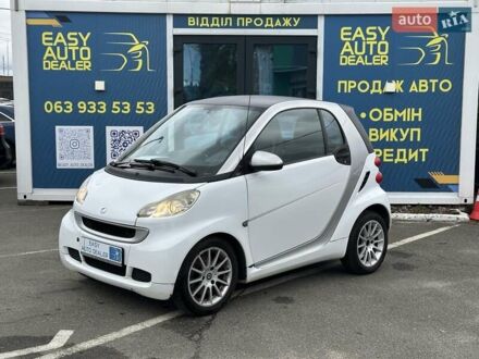 Смарт Fortwo 2012 у Києві на Automoto.ua Білий Смарт Fortwo, об'ємом двигуна 1 л та пробігом 113 тис. км за 5490 $, фото 1 на Automoto.ua