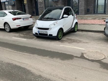 Білий Смарт Fortwo, об'ємом двигуна 1 л та пробігом 112 тис. км за 5300 $, фото 1 на Automoto.ua