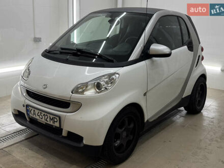 Смарт Fortwo 2012 у Києві на Automoto.ua Білий Смарт Fortwo, об'ємом двигуна 1 л та пробігом 107 тис. км за 6000 $, фото 1 на Automoto.ua