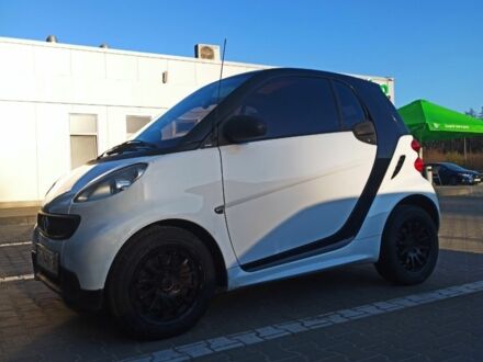 Білий Смарт Fortwo, об'ємом двигуна 1 л та пробігом 155 тис. км за 5748 $, фото 1 на Automoto.ua