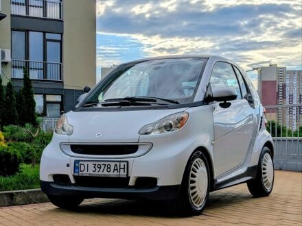 Белый Смарт Форту, объемом двигателя 1 л и пробегом 54 тыс. км за 5300 $, фото 1 на Automoto.ua