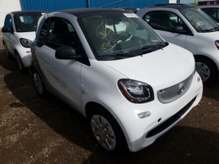 Білий Смарт Fortwo, об'ємом двигуна 0.9 л та пробігом 32 тис. км за 10000 $, фото 1 на Automoto.ua