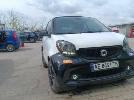 Білий Смарт Fortwo, об'ємом двигуна 0.09 л та пробігом 42 тис. км за 8950 $, фото 1 на Automoto.ua