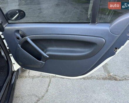 Бежевий Смарт Fortwo, об'ємом двигуна 0.7 л та пробігом 235 тис. км за 2900 $, фото 19 на Automoto.ua