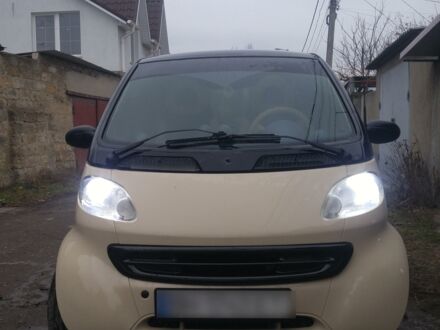 Бежевий Смарт Fortwo, об'ємом двигуна 0.6 л та пробігом 155 тис. км за 3500 $, фото 1 на Automoto.ua