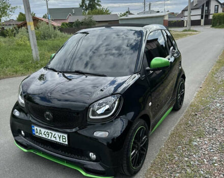 Чорний Смарт Fortwo, об'ємом двигуна 0 л та пробігом 35 тис. км за 11800 $, фото 2 на Automoto.ua