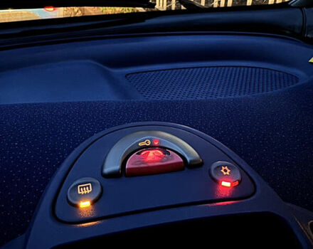 Чорний Смарт Fortwo, об'ємом двигуна 0.6 л та пробігом 232 тис. км за 2450 $, фото 12 на Automoto.ua