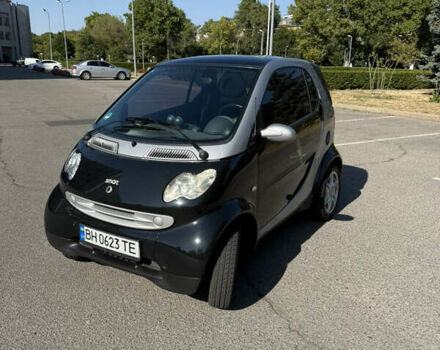 Чорний Смарт Fortwo, об'ємом двигуна 0.7 л та пробігом 157 тис. км за 3450 $, фото 2 на Automoto.ua