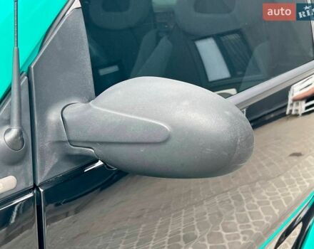 Чорний Смарт Fortwo, об'ємом двигуна 0.6 л та пробігом 260 тис. км за 4690 $, фото 10 на Automoto.ua