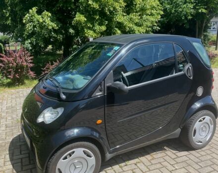 Чорний Смарт Fortwo, об'ємом двигуна 0 л та пробігом 161 тис. км за 3200 $, фото 6 на Automoto.ua
