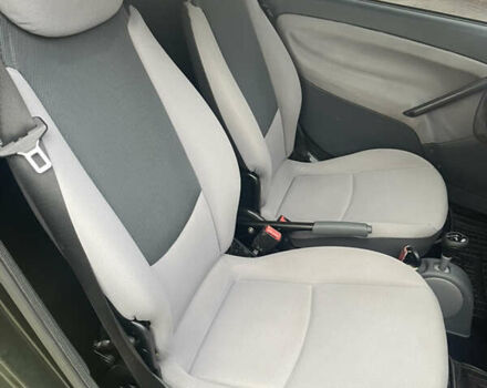 Смарт Форту 2006 в Тернополе на Automoto.ua Черный Смарт Форту, объемом двигателя 0.7 л и пробегом 199 тыс. км за 2999 $, фото 18 на Automoto.ua