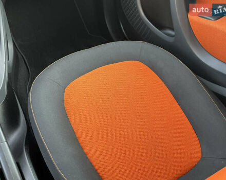 Черный Смарт Форту, объемом двигателя 1 л и пробегом 77 тыс. км за 7650 $, фото 19 на Automoto.ua