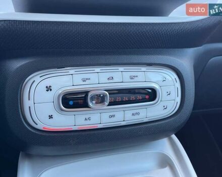 Черный Смарт Форту, объемом двигателя 1 л и пробегом 74 тыс. км за 9990 $, фото 23 на Automoto.ua