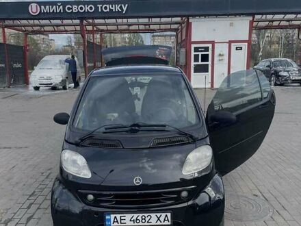 Чорний Смарт Fortwo, об'ємом двигуна 0.6 л та пробігом 195 тис. км за 2700 $, фото 1 на Automoto.ua