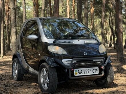Чорний Смарт Fortwo, об'ємом двигуна 0.8 л та пробігом 200 тис. км за 2500 $, фото 1 на Automoto.ua