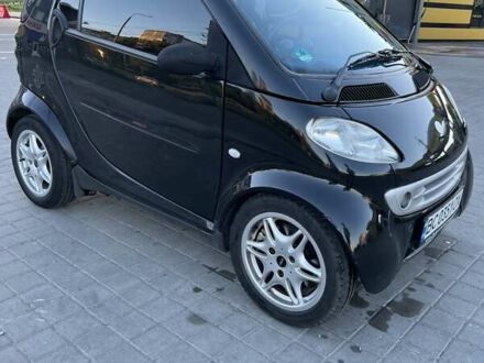 Чорний Смарт Fortwo, об'ємом двигуна 0.8 л та пробігом 220 тис. км за 3400 $, фото 1 на Automoto.ua