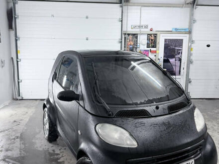 Чорний Смарт Fortwo, об'ємом двигуна 0.6 л та пробігом 180 тис. км за 2700 $, фото 1 на Automoto.ua