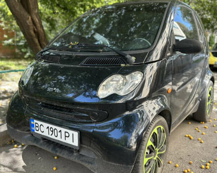 Чорний Смарт Fortwo, об'ємом двигуна 0.6 л та пробігом 185 тис. км за 1300 $, фото 1 на Automoto.ua