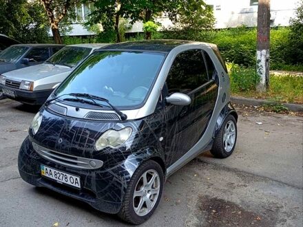 Чорний Смарт Fortwo, об'ємом двигуна 0.7 л та пробігом 197 тис. км за 3150 $, фото 1 на Automoto.ua