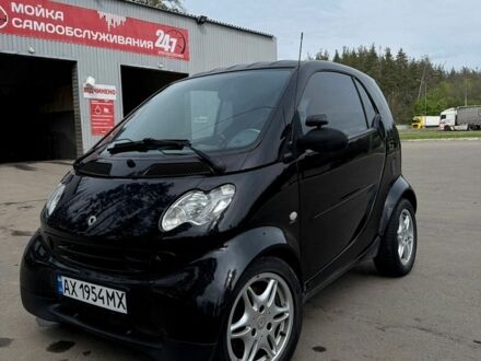 Чорний Смарт Fortwo, об'ємом двигуна 0.7 л та пробігом 208 тис. км за 3350 $, фото 1 на Automoto.ua