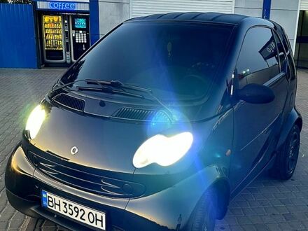 Чорний Смарт Fortwo, об'ємом двигуна 0.7 л та пробігом 216 тис. км за 3100 $, фото 1 на Automoto.ua