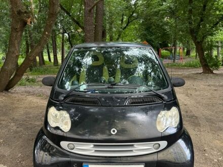 Чорний Смарт Fortwo, об'ємом двигуна 0.7 л та пробігом 240 тис. км за 3200 $, фото 1 на Automoto.ua
