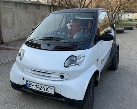 Чорний Смарт Fortwo, об'ємом двигуна 0.7 л та пробігом 154 тис. км за 2500 $, фото 1 на Automoto.ua