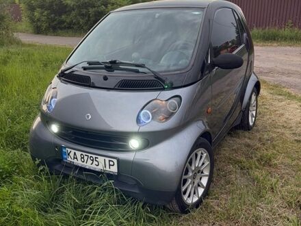 Чорний Смарт Fortwo, об'ємом двигуна 0.7 л та пробігом 253 тис. км за 3300 $, фото 1 на Automoto.ua