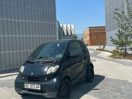Чорний Смарт Fortwo, об'ємом двигуна 0.8 л та пробігом 211 тис. км за 3000 $, фото 1 на Automoto.ua