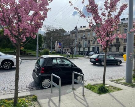 Чорний Смарт Fortwo, об'ємом двигуна 0.08 л та пробігом 102 тис. км за 5000 $, фото 1 на Automoto.ua