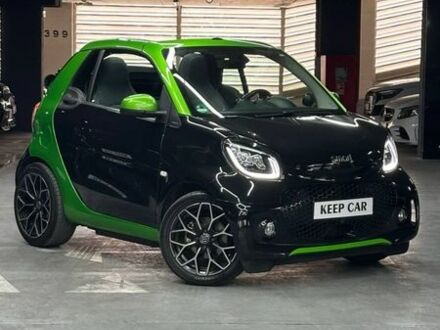 Чорний Смарт Fortwo, об'ємом двигуна 0 л та пробігом 101 тис. км за 11500 $, фото 1 на Automoto.ua
