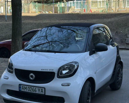 Чорний Смарт Fortwo, об'ємом двигуна 0 л та пробігом 45 тис. км за 7500 $, фото 1 на Automoto.ua