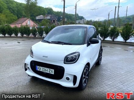 Смарт Форту 2017 в Полтаве на Automoto.ua Черный Смарт Форту, объемом двигателя 0 л и пробегом 55 тыс. км за 10999 $, фото 1 на Automoto.ua